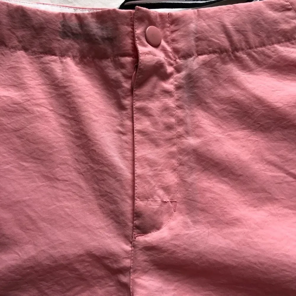 Nike shorts light weight quick dry pink M(8-10)